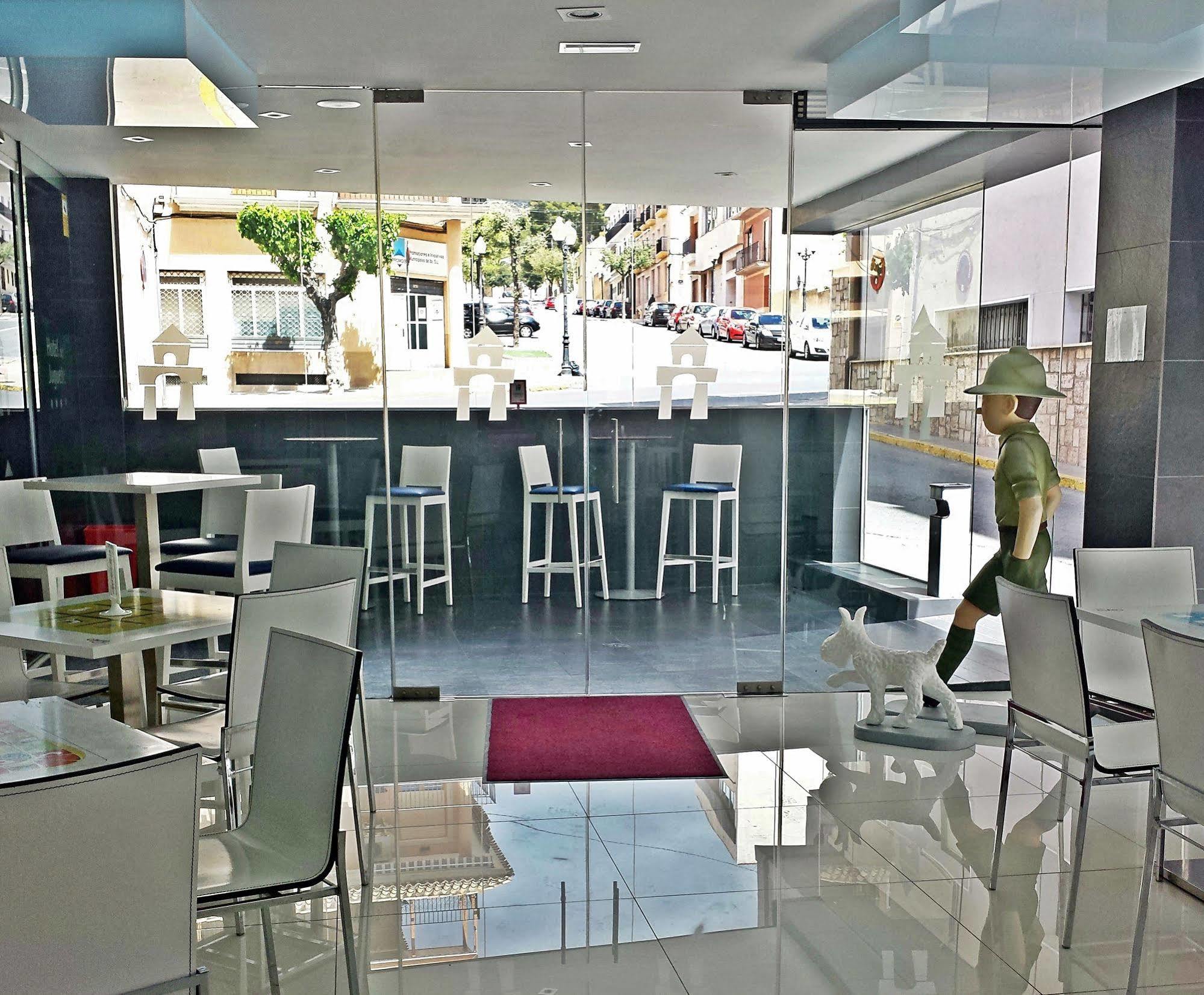 Hotel Del Juguete 4*